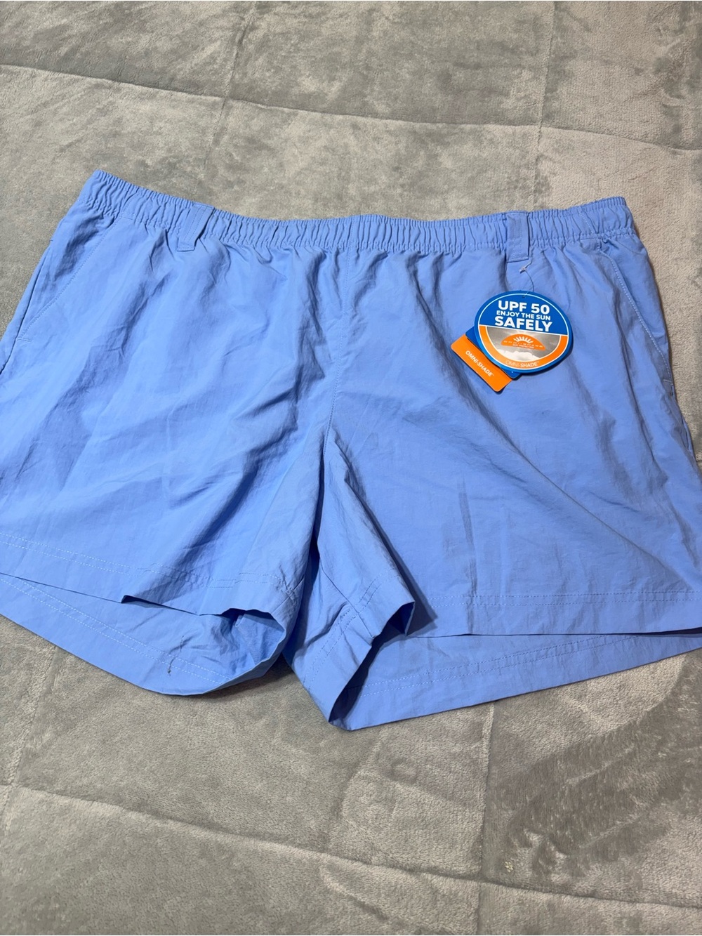 NWT Columbia PFG Women's 2X Light Blue Shorts Omni-Shade UPF 50 183-5912
